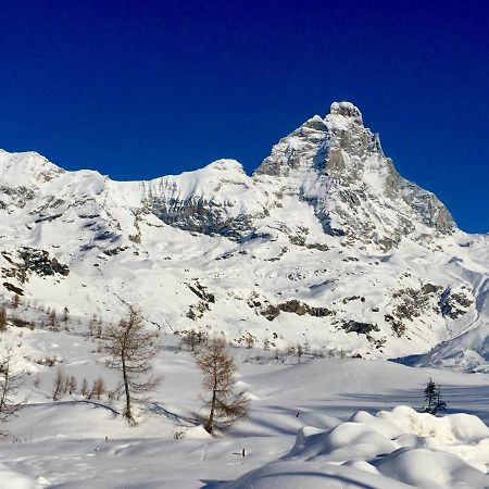 3 Chalets Aparthotel Breuil-Cervinia Exterior foto